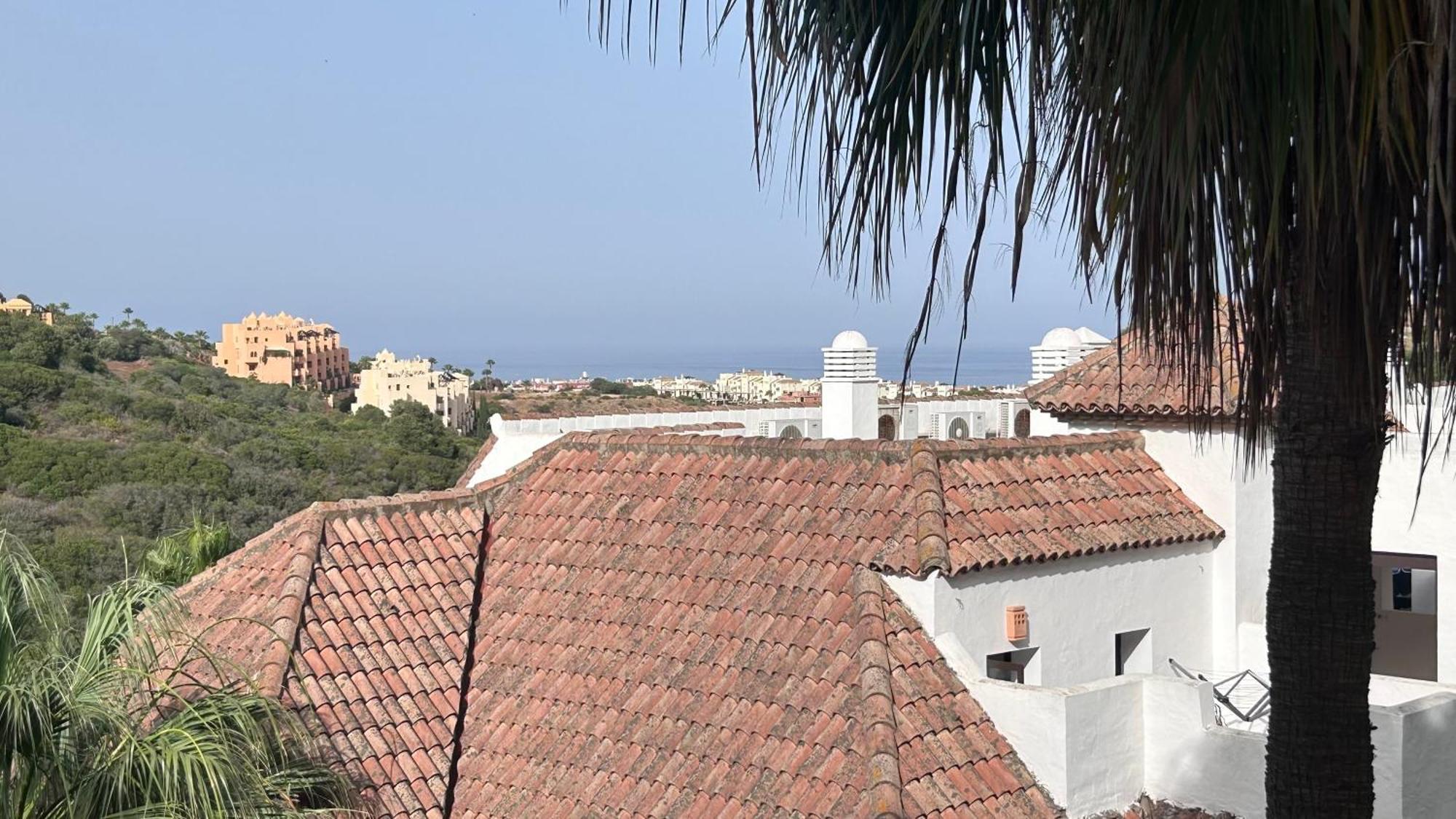 Duquesa Village Property Манилва Екстериор снимка