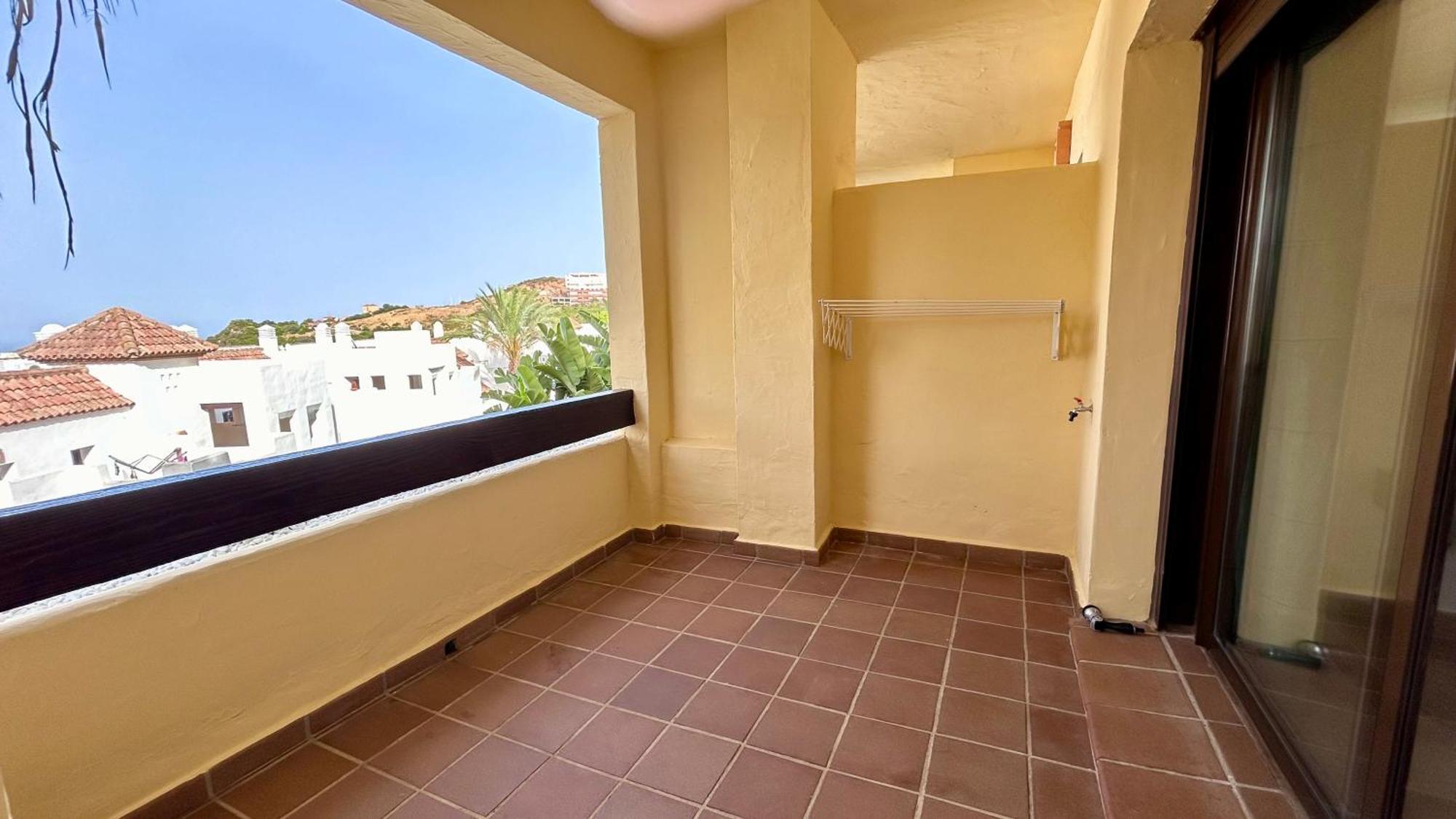 Duquesa Village Property Манилва Екстериор снимка